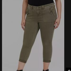 Torrid Women's Crop Twill Military Pant - Olive Green Size 18